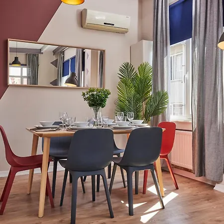 Comfortable 2br Flat In Nisantasi Near Metro